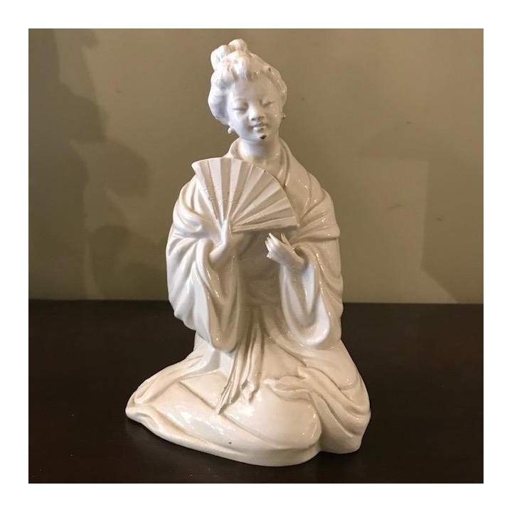 Vintage Blanc de Chine