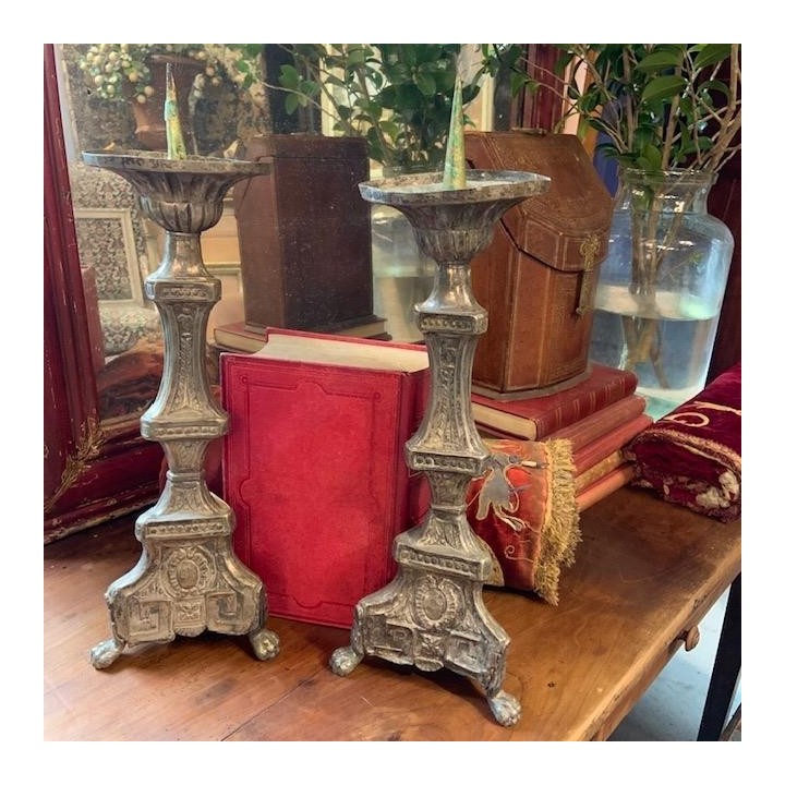 C19th Paiques Cierges