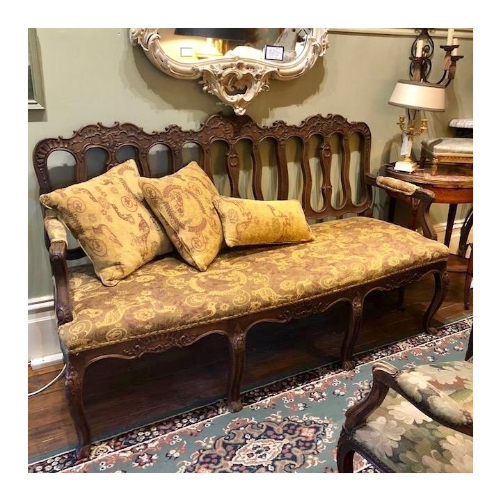 Chippendale Style Setee