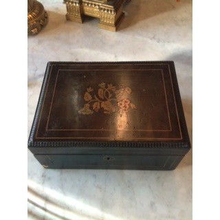 C1900 Ebonise Box