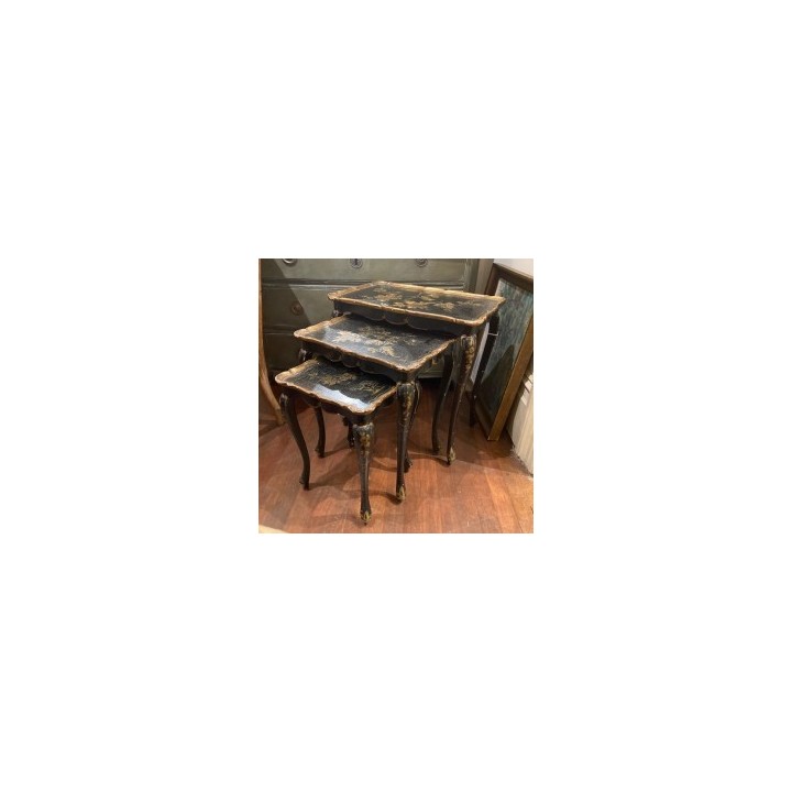 C1940 French Nest of Table