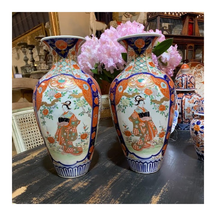 C19th Imari pair of Vase Meiji