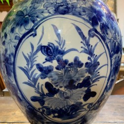 C1950 Delft Pair of Vase