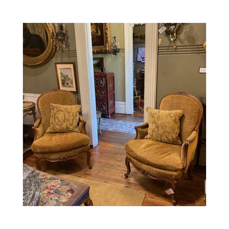 C1900-1940 French Pair of Louis XV Style Fauteuils