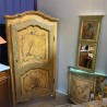 C19th Italienne Petite Armoire hand painted