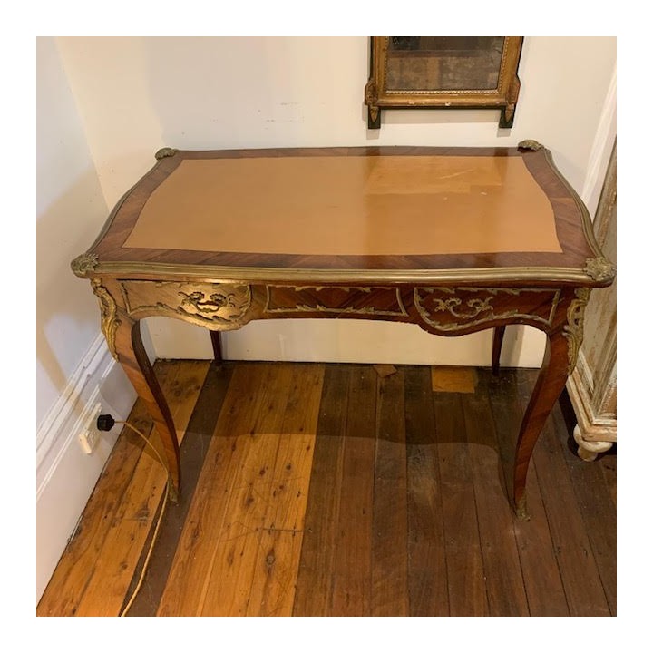 C19th Bureau Plat