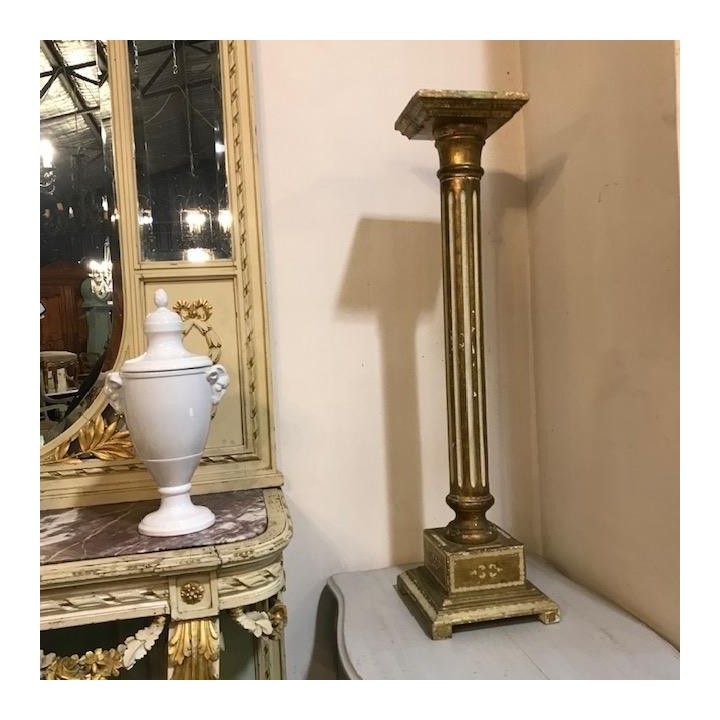 C1900 French Pedastal