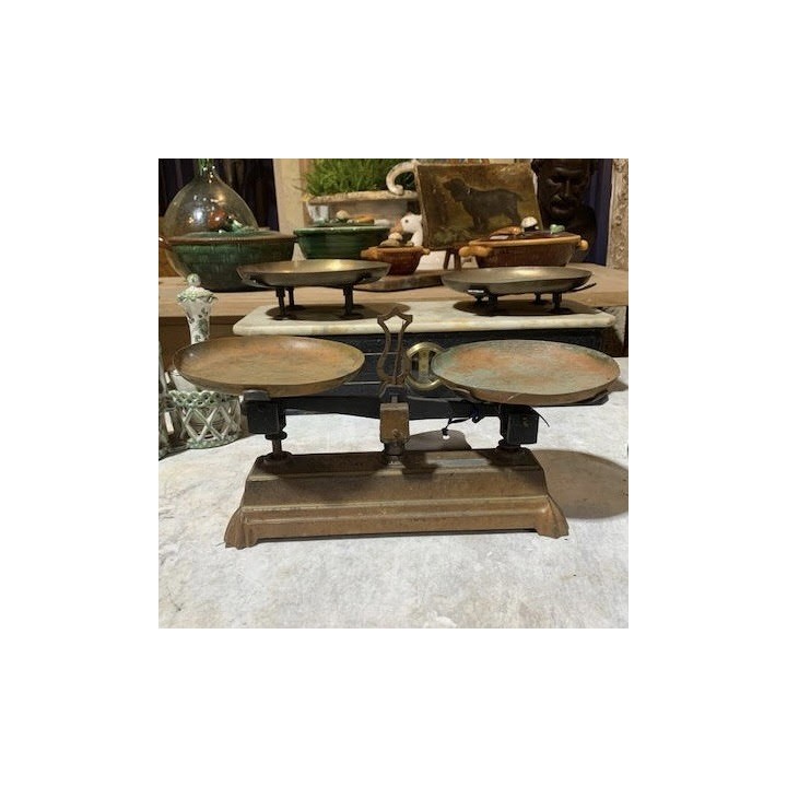 French Vintage Set Od Scales