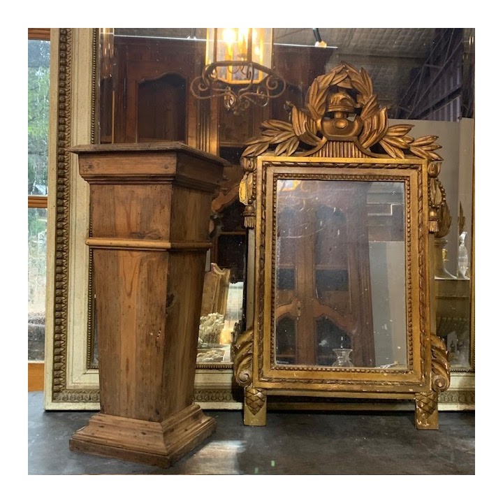 C1900-1910 Wood Pedestal