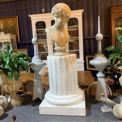 Vintage Set of 4 large Pedestal Fibreglass700 x 560