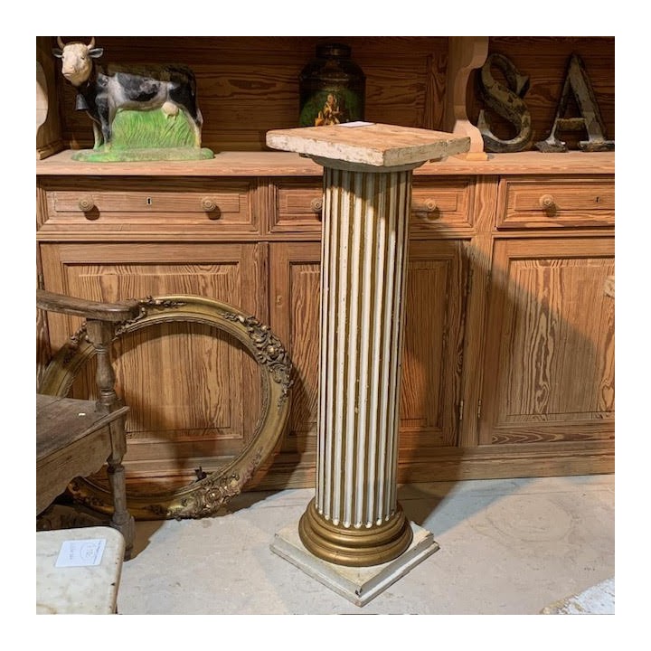 C1900 French Pair of Pedestal