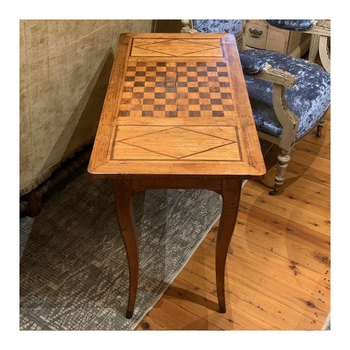 Louis XIII Period Table de Jeu