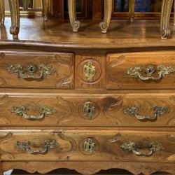 C18th French Louis XV Chest of Drawers in Oak