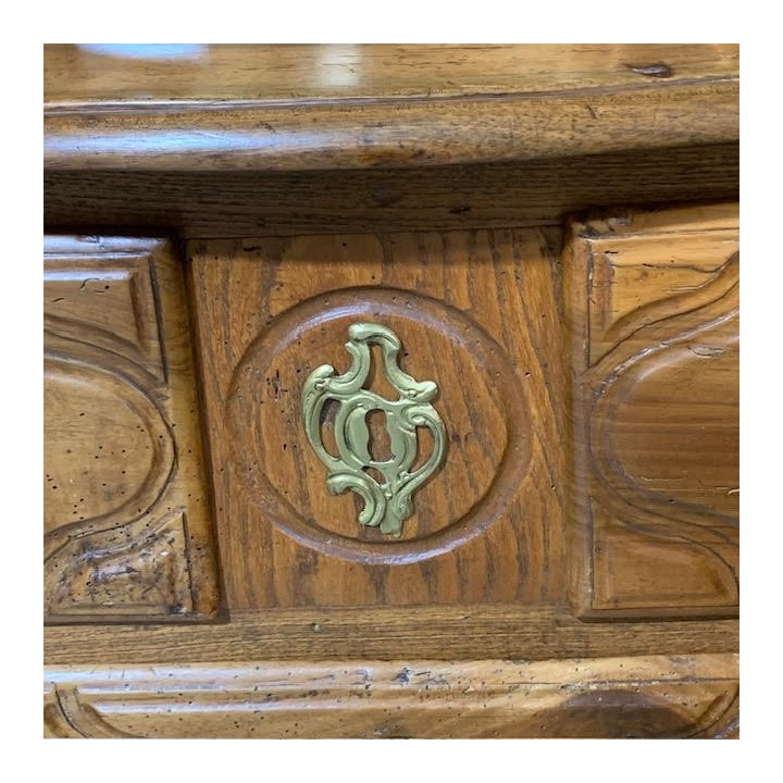 C18th French Louis XV Chest of Drawers in Oak