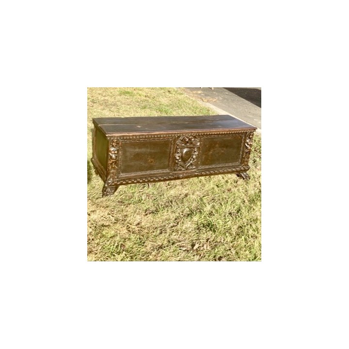 C17th Walnut English Coffer