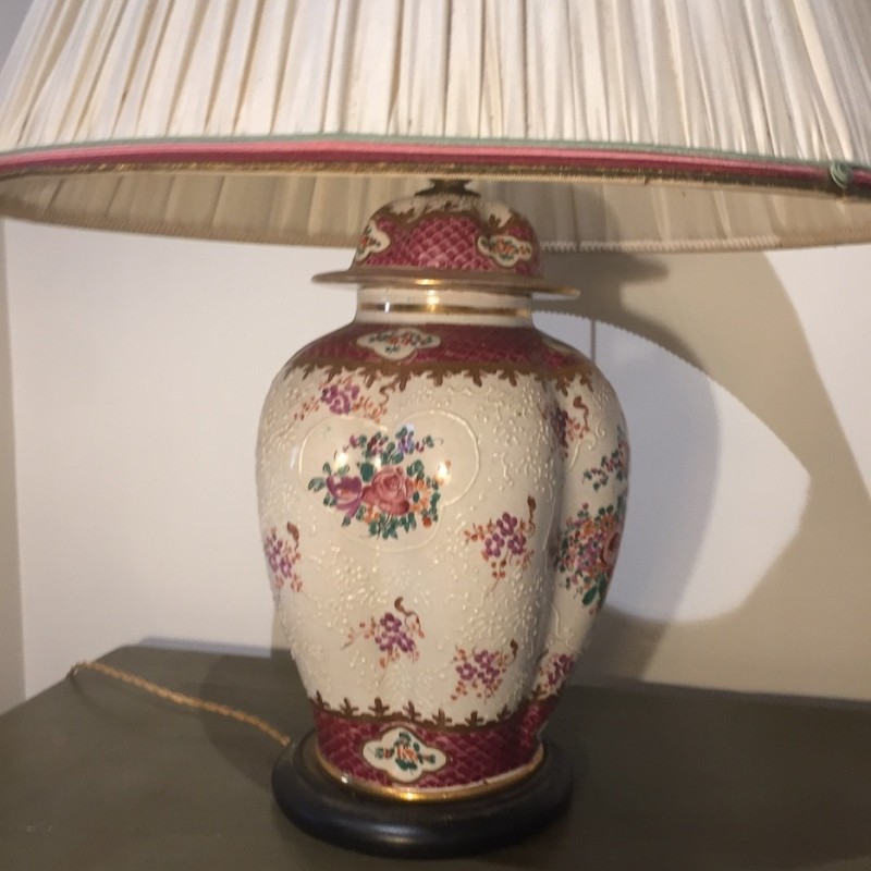 C19th Pair of Porcelain Urns for Table Lamps