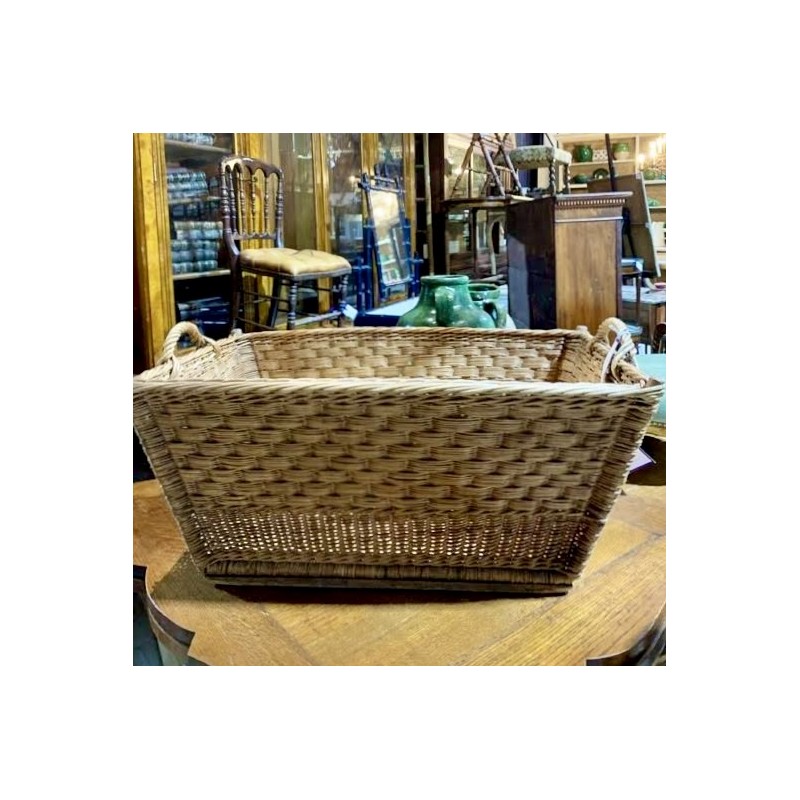 Selection of 20 French and European Baskets