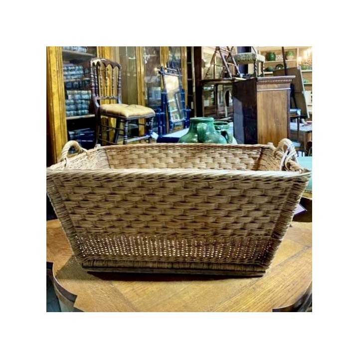 Selection of 20 French and European Baskets