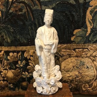 Blanc de Chine Statue