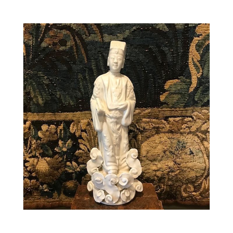 Blanc de Chine Statue