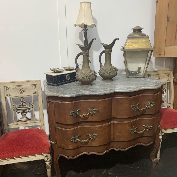 C19th Cherry Wood Chest Of Drawers