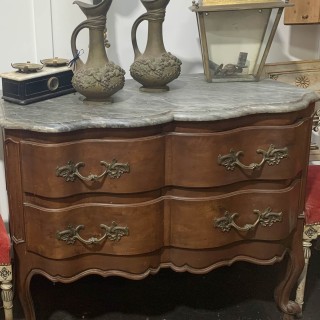 C19th Cherry Wood Chest Of Drawers