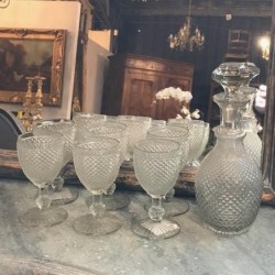 C1940 Glasses with Decanter Set