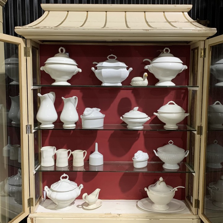 Chinoiserie style French Vintage Display Cabinet