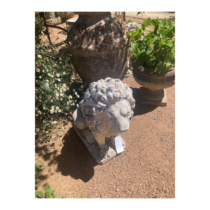 French Vintage Pair of Lions