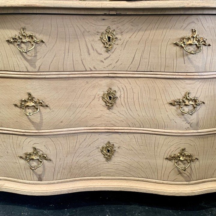 C18th-C19th Wash Oak Chest of Serpentine drawers